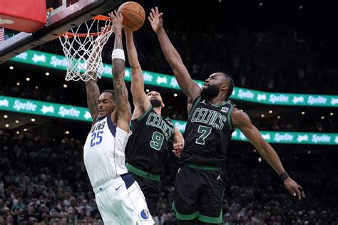 Boston Celtics vs Dallas Mavericks NBA Finals Game 3: Celtics .